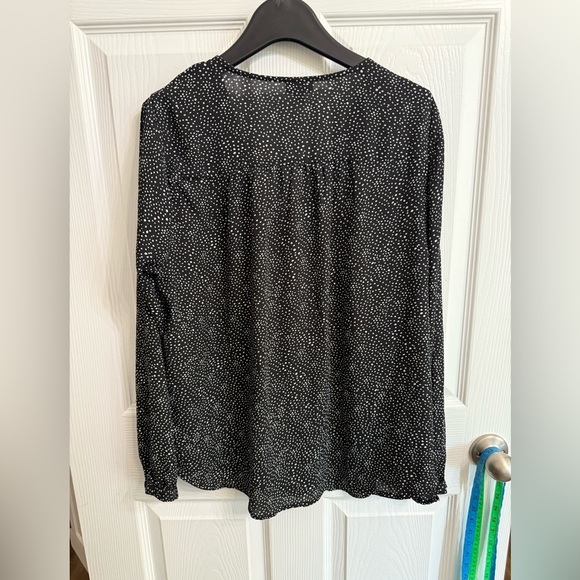 Torrid Georgette Pintuck Button-Front Blouse Top Shirt Black White Polka Dot L - Picture 7 of 8